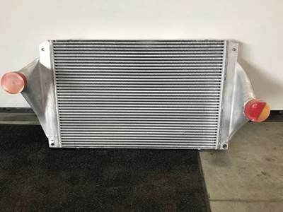 NTO Freightliner 114SD Charge Air Cooler