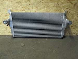 NTO 108SD Freightliner Charge Air Cooler