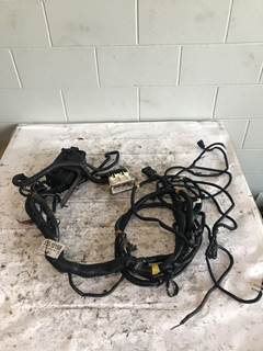 Used Freightliner Cascadia Engine Chassis Wire Harness