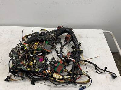 Used Peterbilt 579 Cab Wiring Harness