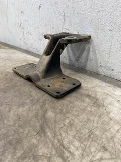 Used Freightliner Cascadia 126 Bracket, Front Radar