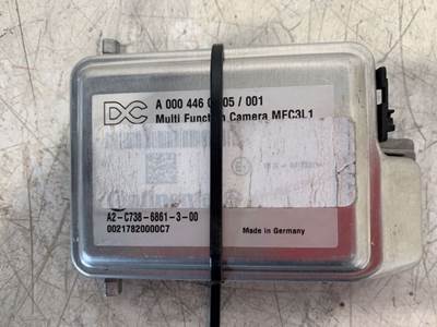 Used Freightliner Cascadia Radar Windshield Camera