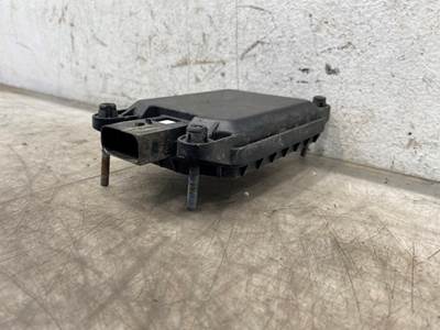 Used International LT625 Front Radar