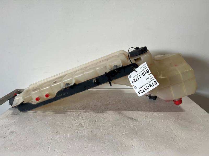 2013 Used Volvo VNL Gen 2 Coolant Reservoir w/ Level Sensor, Caps (2