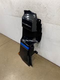 Used Freightliner Cascadia 126 RH Cowl Panel