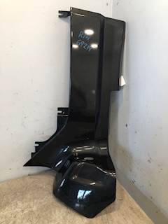 Used Kenworth T680 RH Cowl Panel