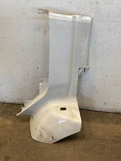 Used Kenworth T680 RH Cowl Panel
