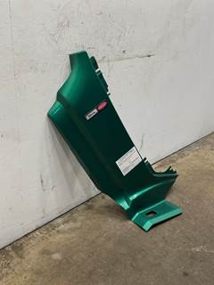 Used Peterbilt 579 LH Cowl Panel