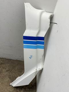 Used Sterling A9500 RH Cowl Panel