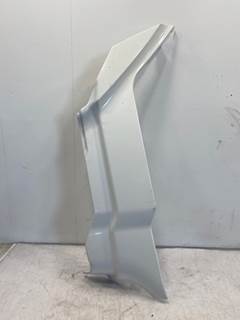 Used Sterling L9500 RH Cowl Panel