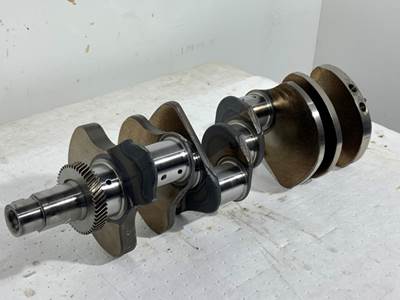 Reconditioned International T444E Engine Crankshaft