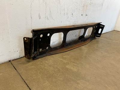 Used Caterpillar CT660 Front Closing Crossmember