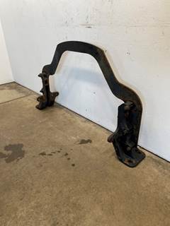 Used Freightliner Cascadia 125 Underslung Crossmember