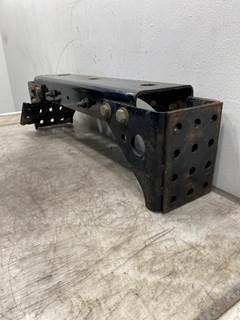 Used Freightliner Cascadia 125 Crossmember, Rear Cab