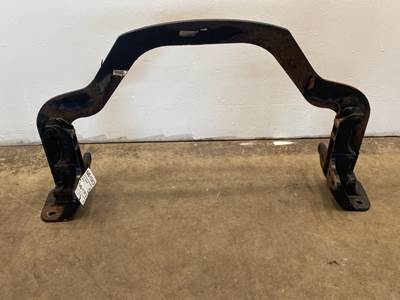 Used Freightliner Cascadia Underslung Crossmember