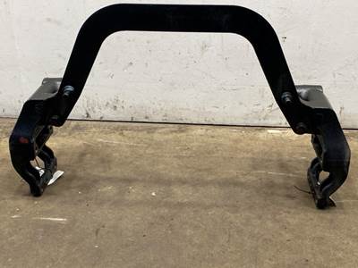 Used Freightliner Cascadia Underslung Crossmember