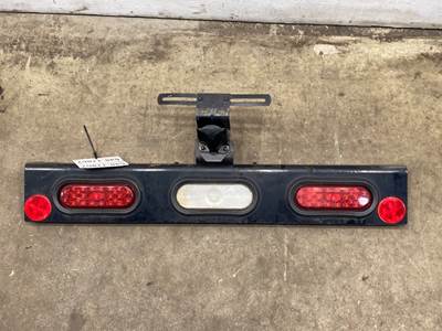 Used Freightliner Cascadia Rear Closing Crossmember/Tail Lights