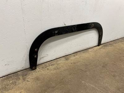 Used Freightliner FLD120 Overslung, Transmission Crossmember