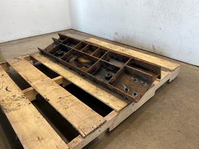 Used Kenworth T800 Front Crossmember