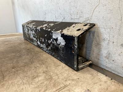 Used Peterbilt 387 Rear Closing Crossmember