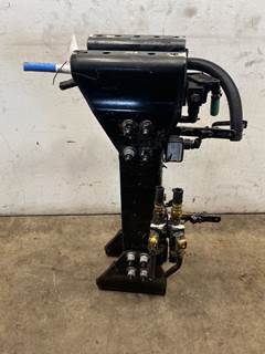 Used Peterbilt 579 Center Crossmember