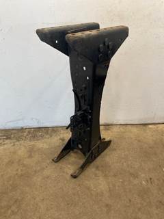 Used Volvo VNL660 Center Frame Crossmember