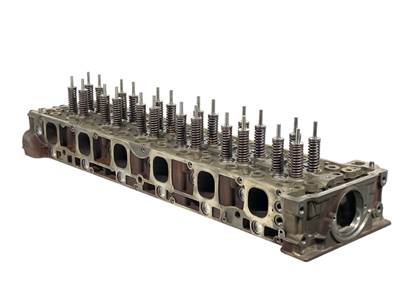 Rebuilt Detroit Diesel DD13 Cylinder Head