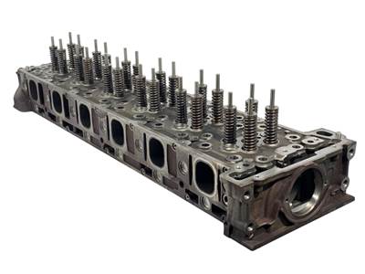Rebuilt Detroit Diesel DD15 Cylinder Head