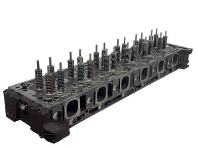 Rebuilt Detroit Diesel DD15 Cylinder Head