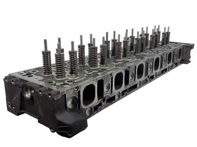 Rebuilt Detroit Diesel DD15 Cylinder Head