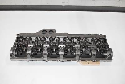 New Aftermarket Detroit Diesel Series 60 14.0L Cylinder Head w/Valves