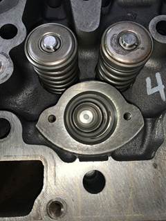 Rebuilt International DT466E Cylinder Head