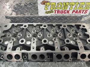 New International Maxxforce 7 Cylinder Head