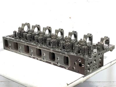 Rebuilt Volvo D13F Engine Cylinder Head