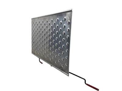 Used Freightliner Cascadia 126 Deck Plate