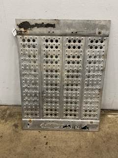 Used Freightliner FLD Deck Plate