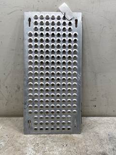 Used International Prostar Deck Plate