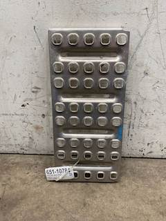 NTO Volvo VNL Deck Plate