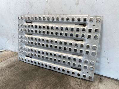 Used Volvo VNL Gen 2 Deck Plate