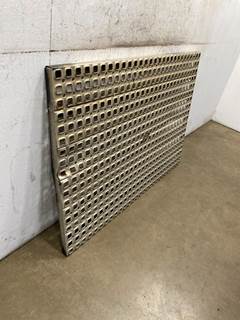 Used Volvo VNM Deck Plate