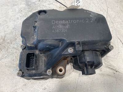 Used Peterbilt 579 DEF Pump