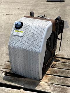 Used Freightliner Cascadia 125 DEF Tank