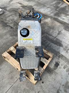 Used Freightliner Cascadia DEF Tank