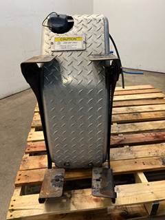 Used Freightliner Cascadia DEF Tank