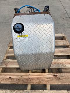 Used Freightliner Cascadia DEF Tank