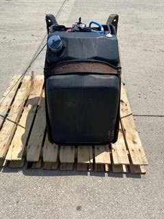 Used Freightliner Cascadia DEF Tank