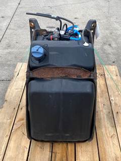 Used Freightliner Cascadia DEF Tank