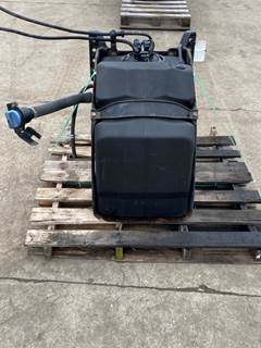 Used Freightliner Cascadia DEF Tank