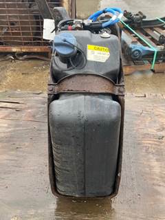 Used Freightliner Cascadia DEF Tank