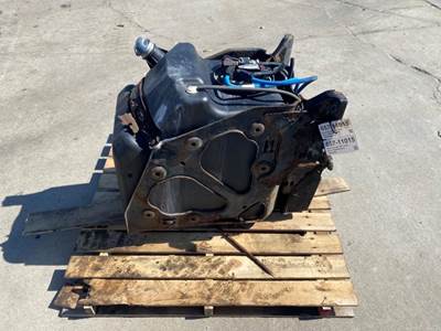 Used Freightliner Cascadia DEF Tank